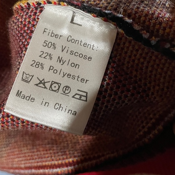 Heart Patterned Black Cardigan Sweater New Large - Picture 5 of 6